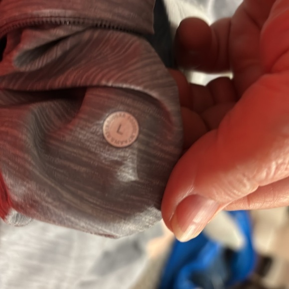 Lululemon Athletica men’s Gray T.H.E. Shorts - Picture 10 of 10